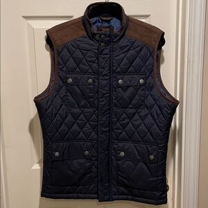 Tasso Elba large diamond quilted puffer vest